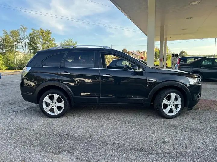 Chevrolet Captiva 2011 photo 3