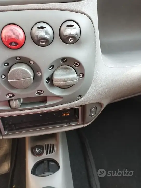 Fiat Seicento 2004 photo 5