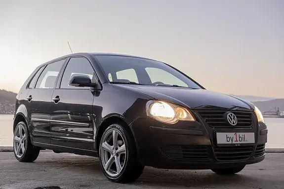 Volkswagen Polo 2007 photo 2