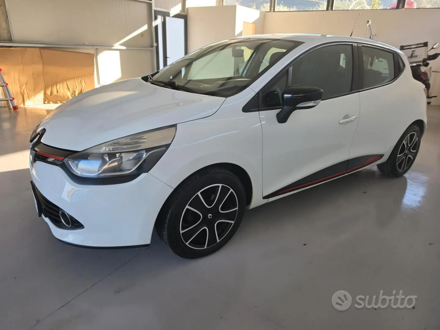 Renault Clio 2014 photo 3