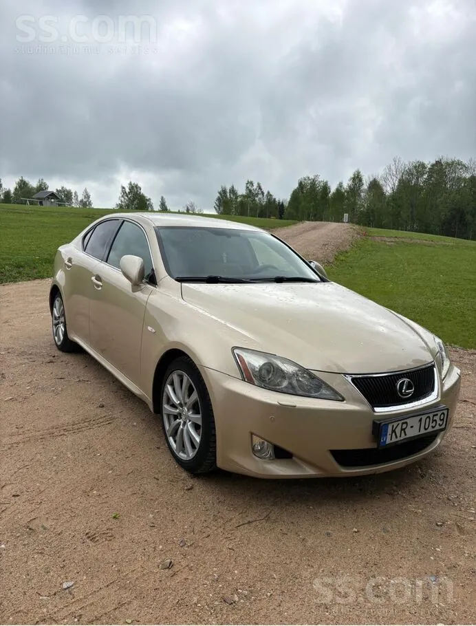 Lexus Is 2008 photo 3