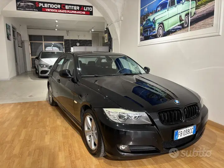 BMW 318D 2009 photo 3