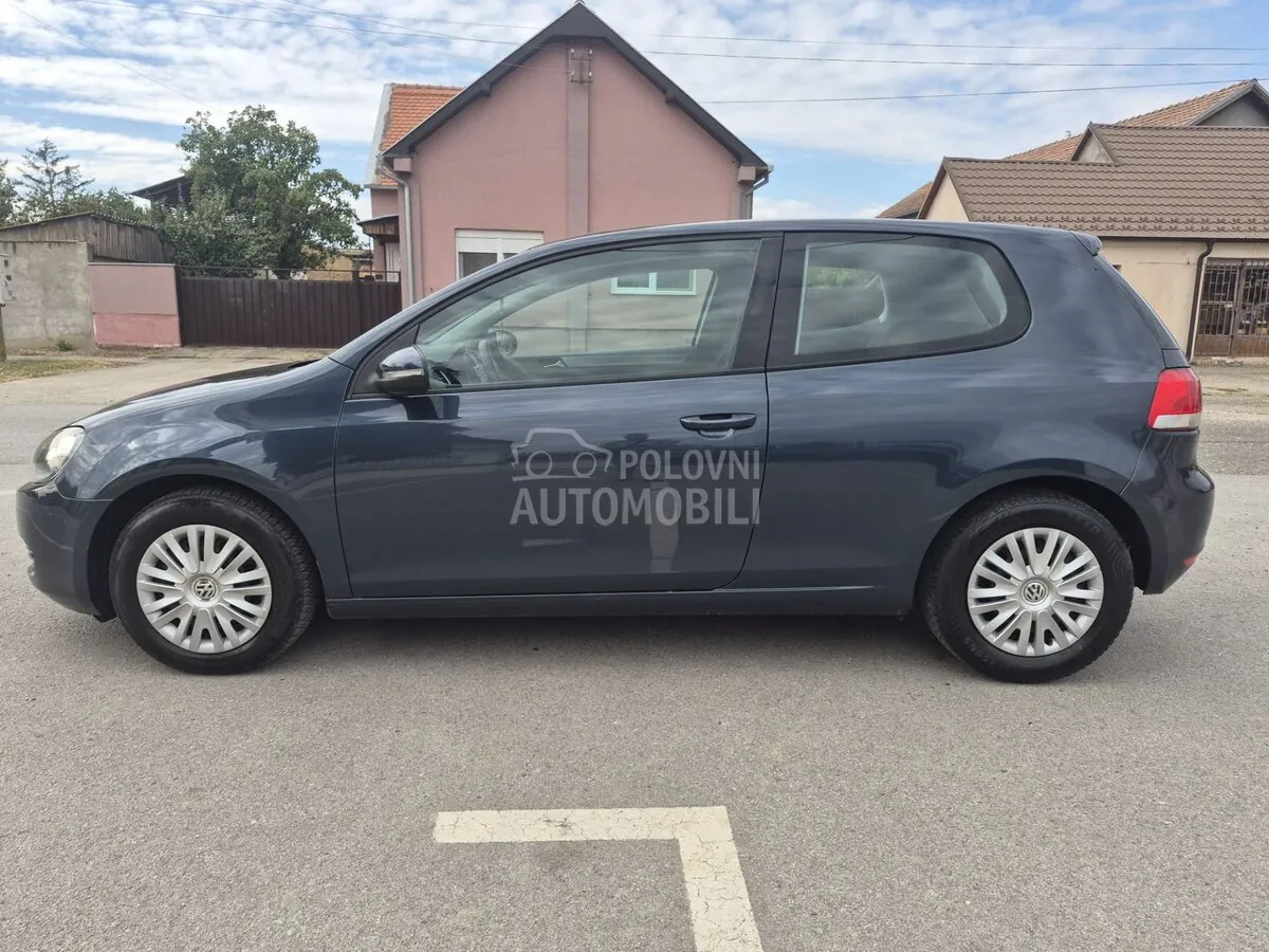 Volkswagen Golf 2009 photo 3