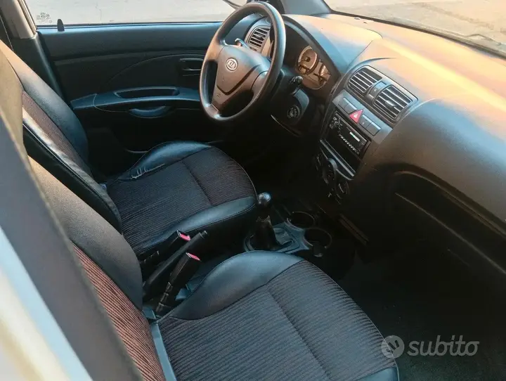 Kia Picanto 2009 photo 5