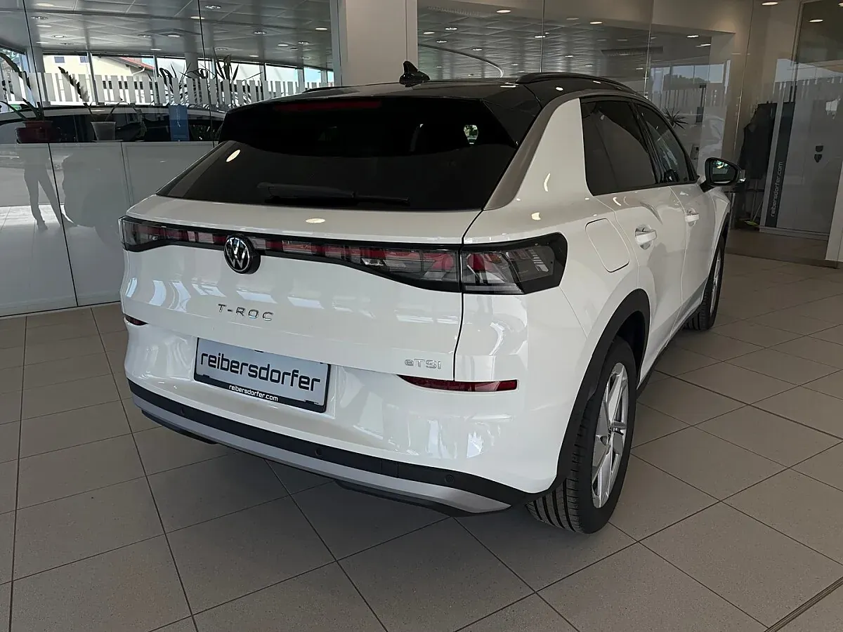 Volkswagen T-Roc Life 2026 photo 3