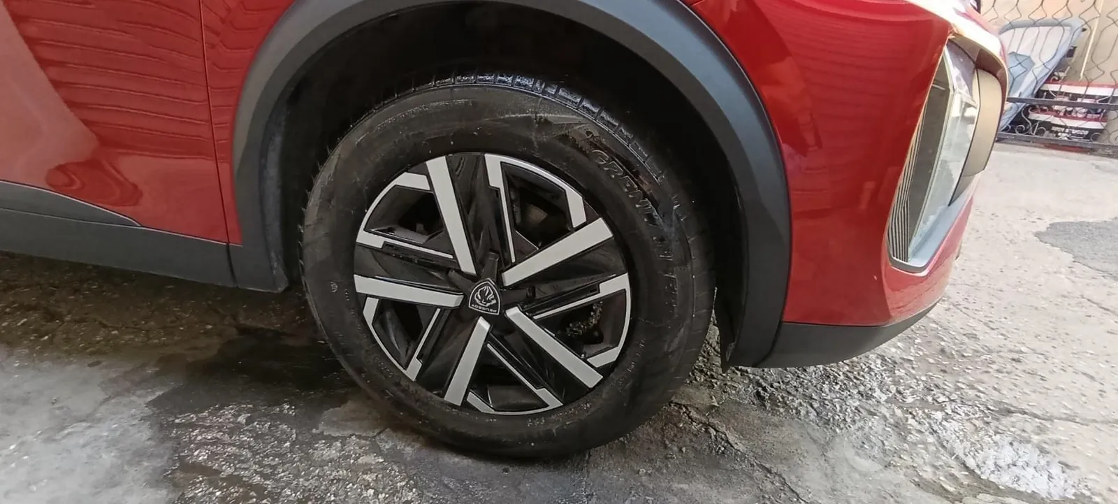 Peugeot 2008 2023 photo 4