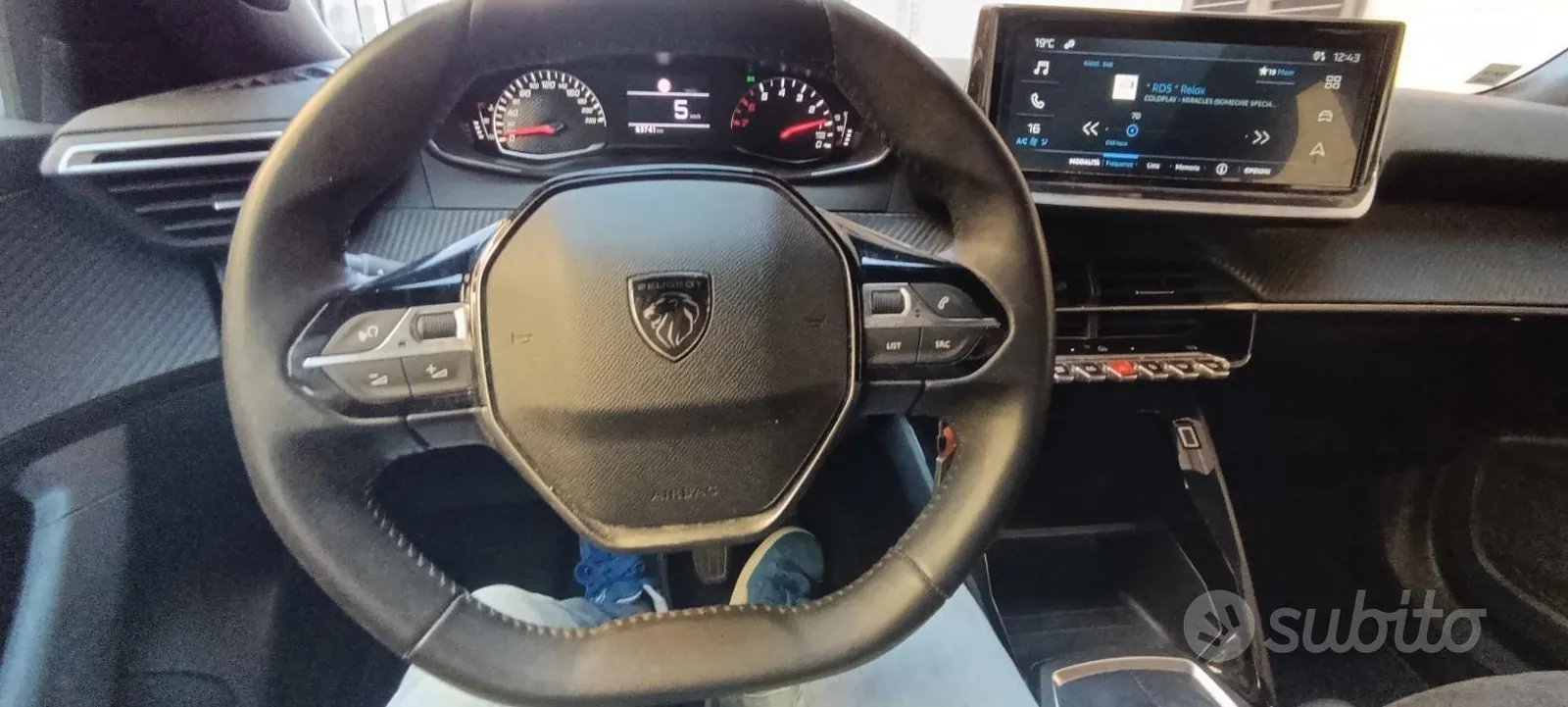 Peugeot 2008 2023 photo 3