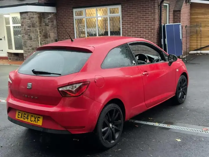 Seat Ibiza 2014 photo 3