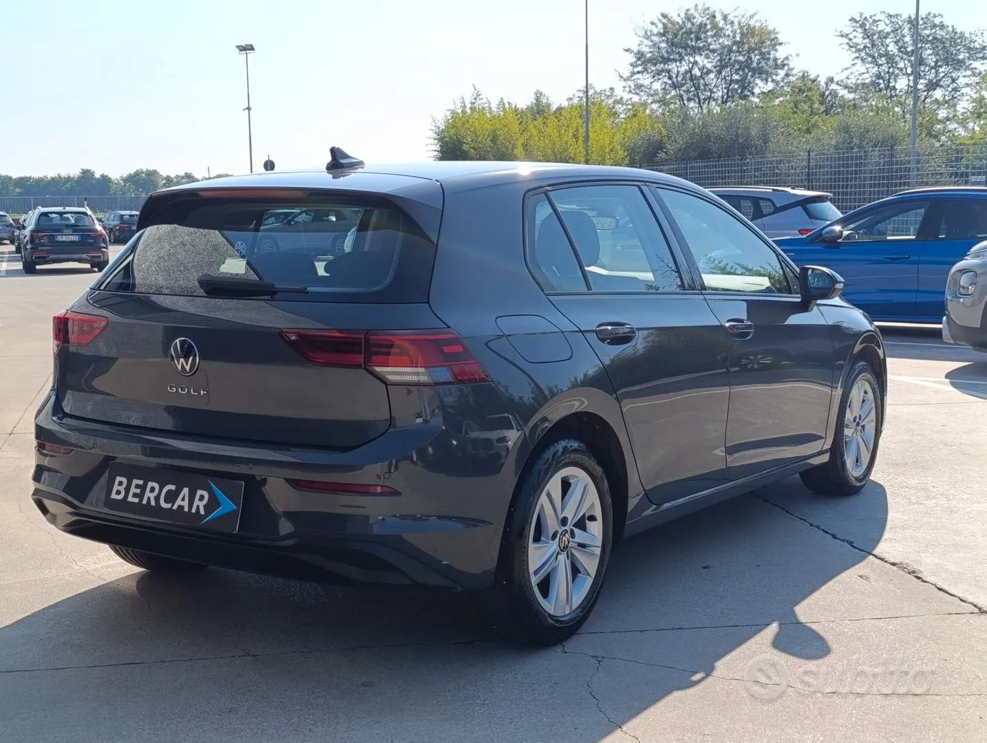 Volkswagen Golf 2023 photo 4