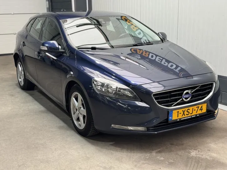 Volvo V40 2014 photo 3