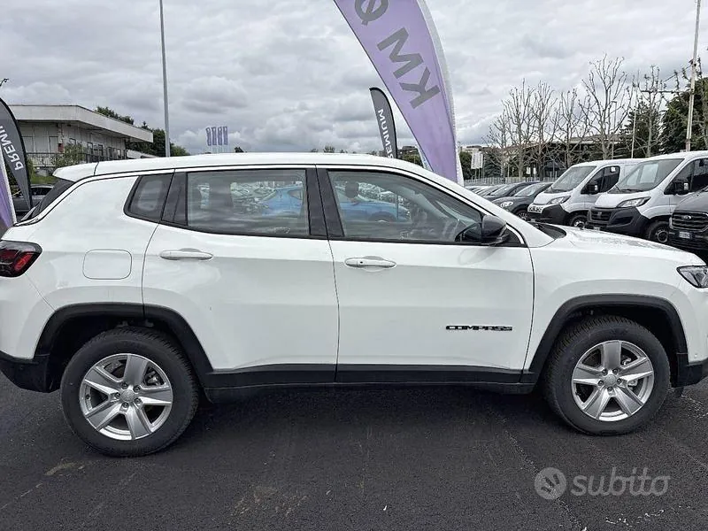 Jeep Compass 2025 photo 2