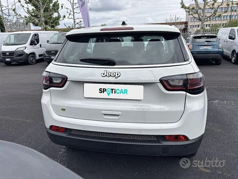 Jeep Compass 2025 photo 4