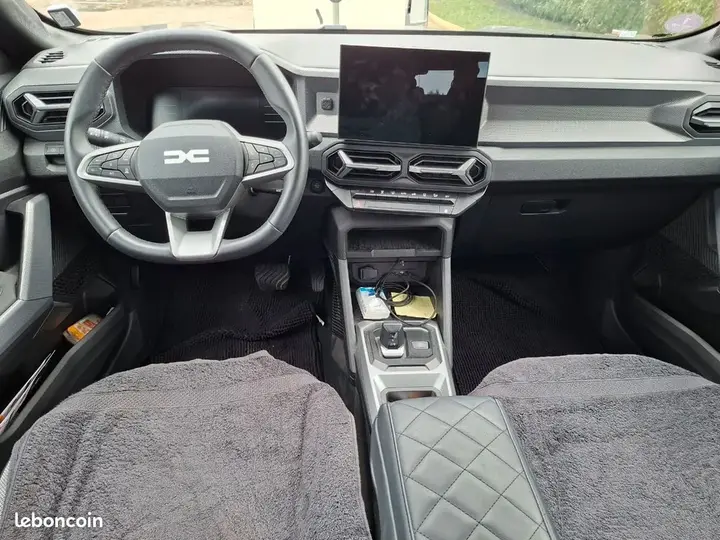 Dacia Duster 2026 photo 3