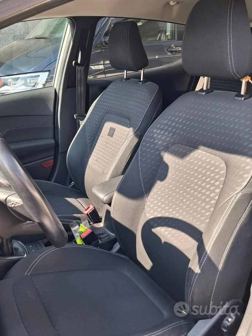 Ford Fiesta 2019 photo 3