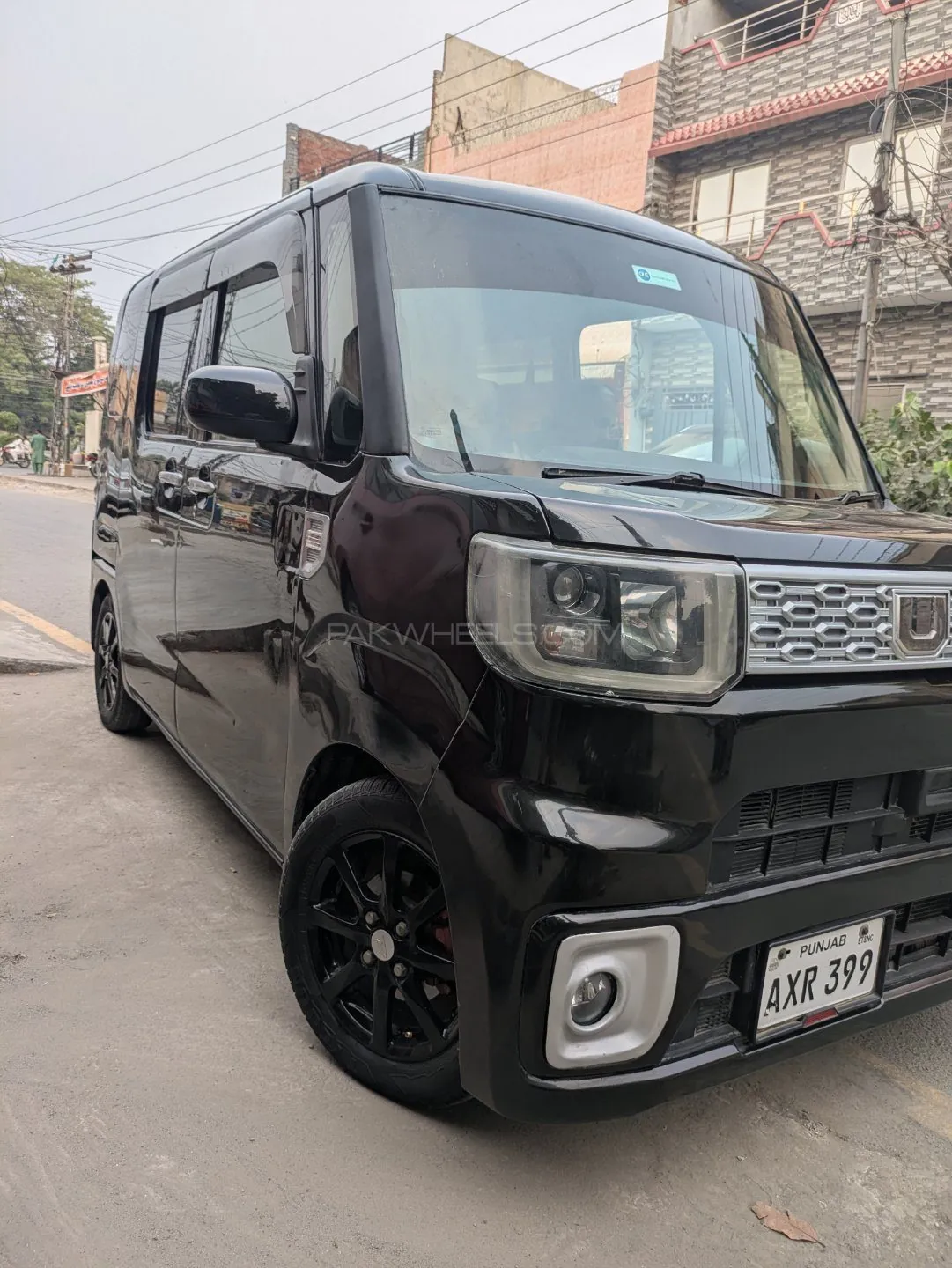 Daihatsu Wake
