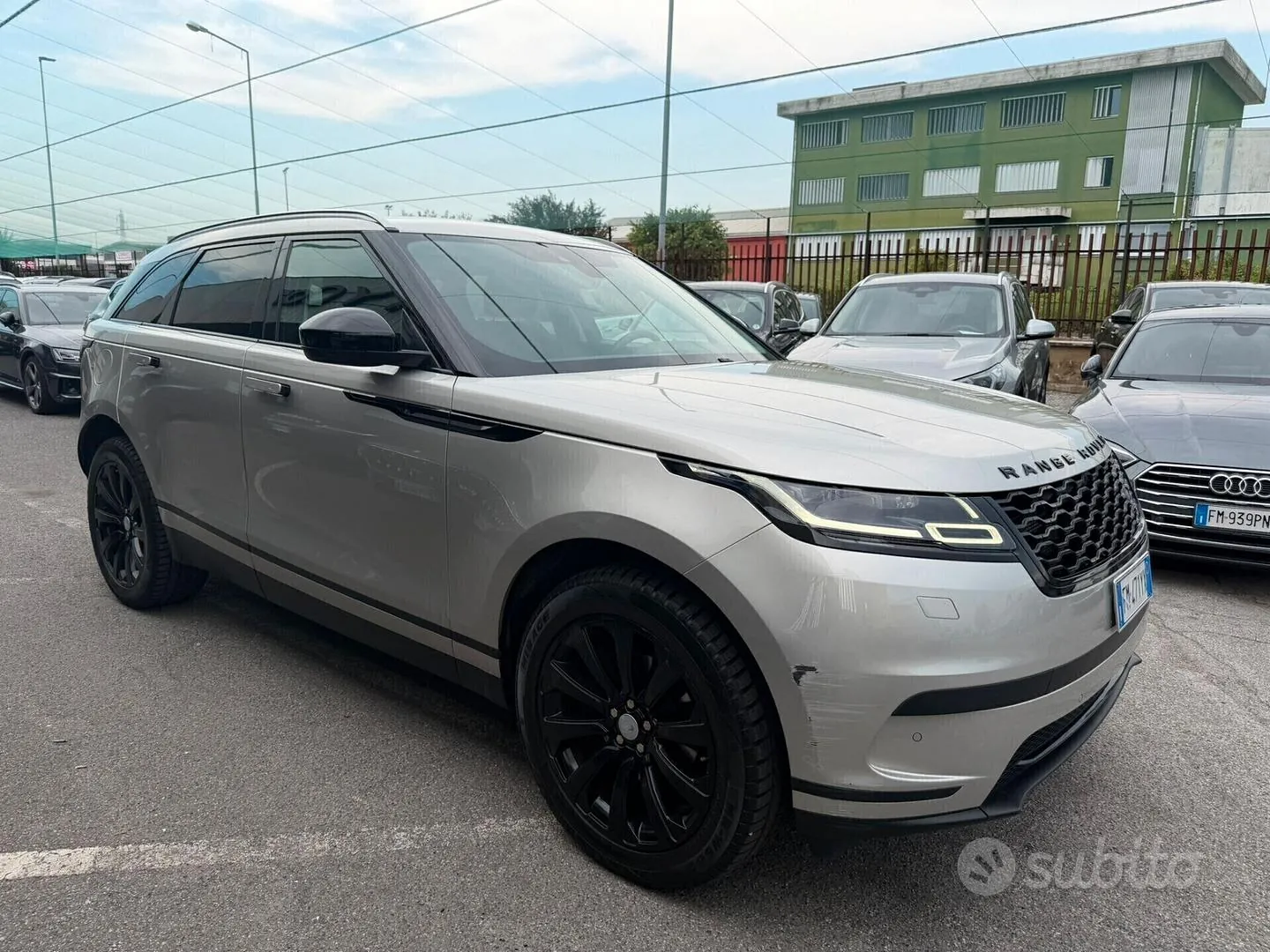 Land Rover Range Rover Velar 2018 photo 3