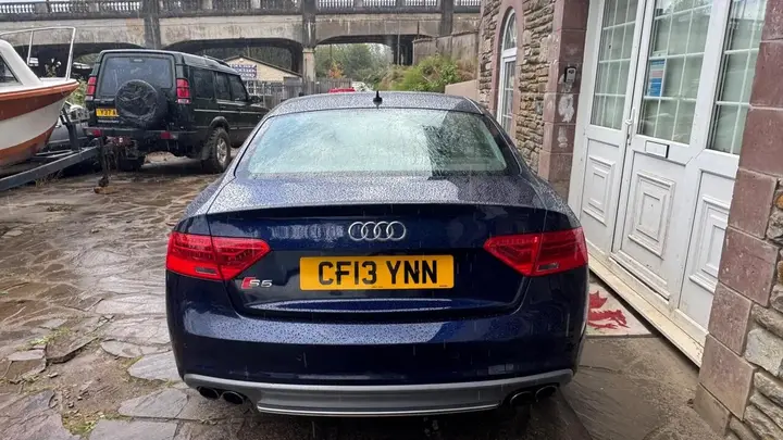 Audi S5 2013 photo 4