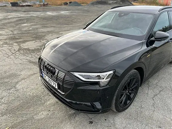 Audi E-Tron 2021 photo 3
