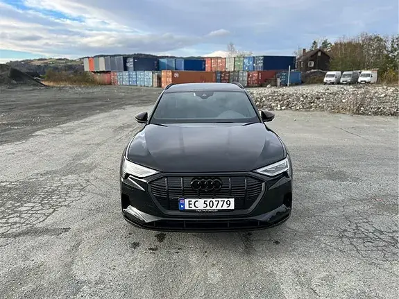 Audi E-Tron 2021 photo 5