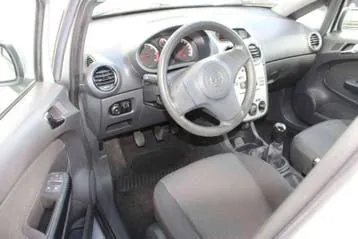 Opel Corsa 2014 photo 3