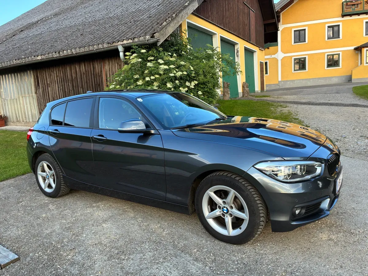 BMW 1 Series 2017 photo 2