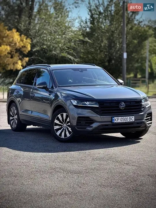 Volkswagen Touareg