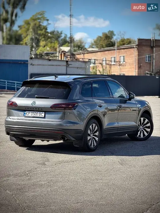 Volkswagen Touareg 2018 photo 5