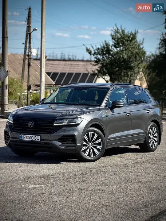 Volkswagen Touareg 2018 photo 2