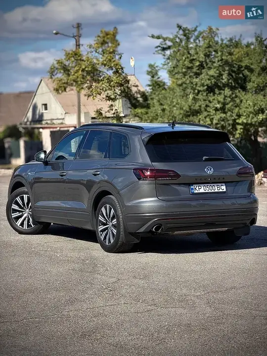 Volkswagen Touareg 2018 photo 4