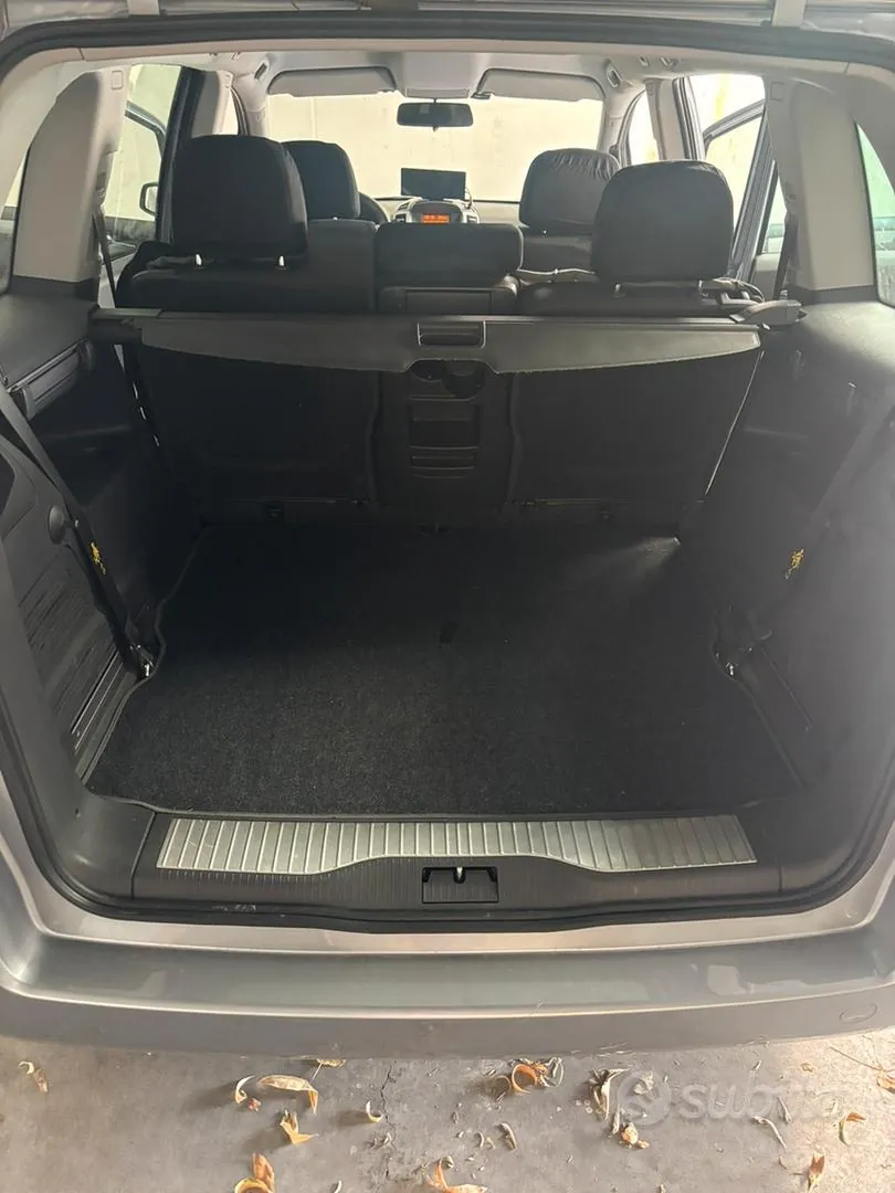 Opel Zafira 2009 photo 5