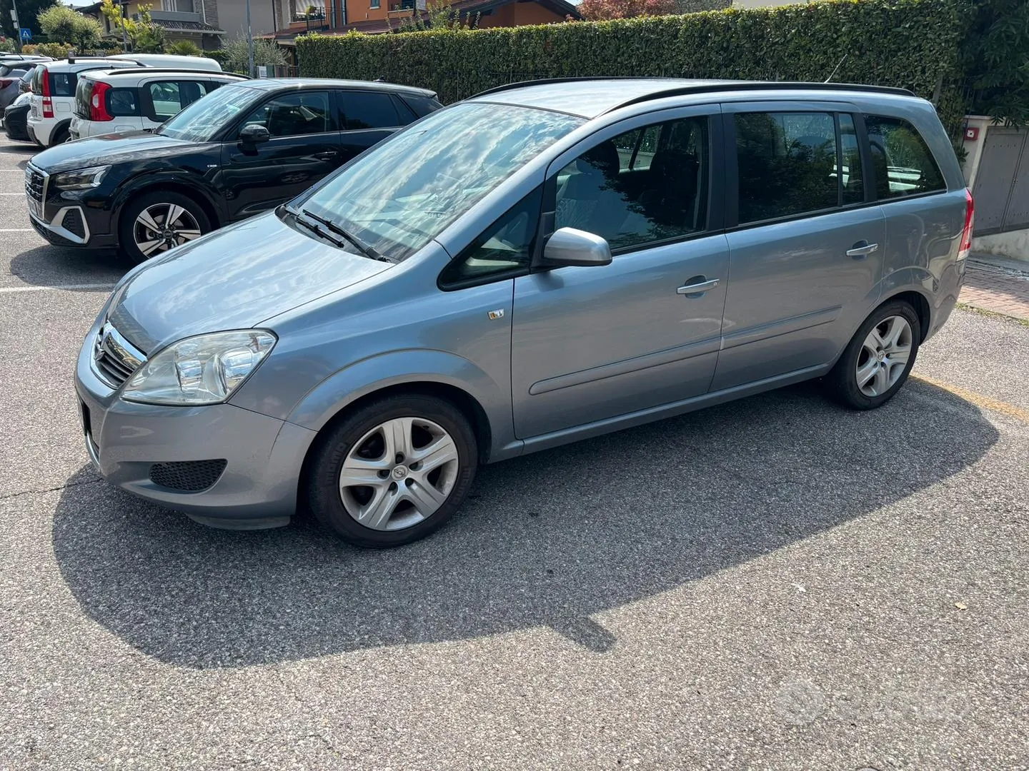 Opel Zafira 2009 photo 3