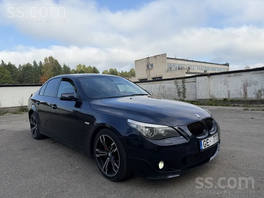 BMW 530 2005 photo 2