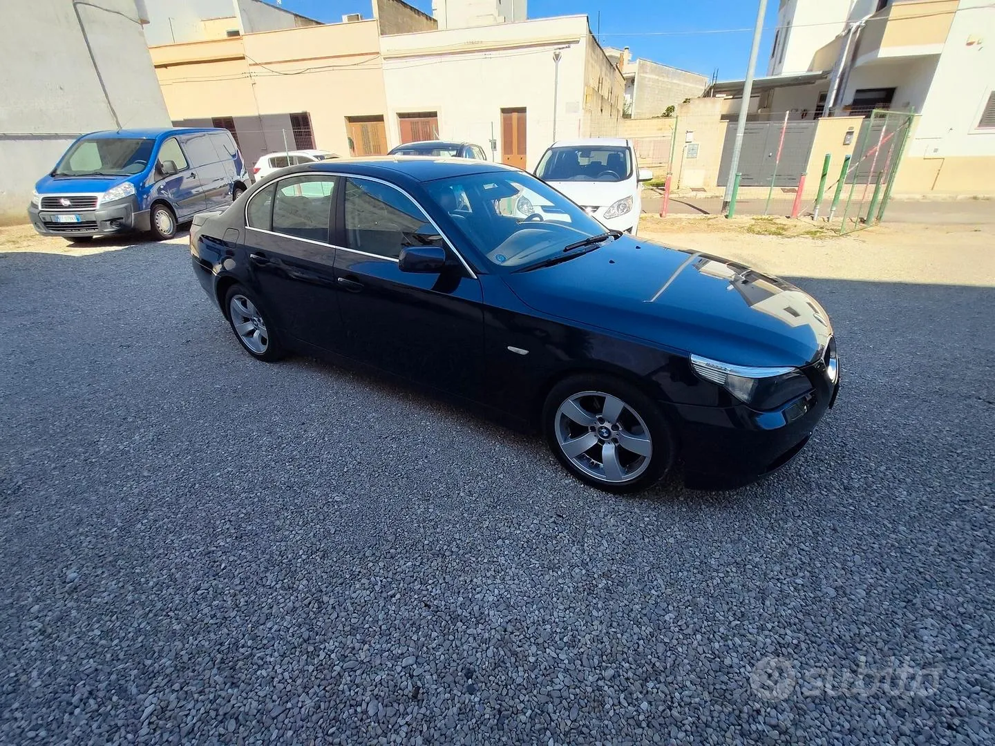 BMW 525 2004 photo 2