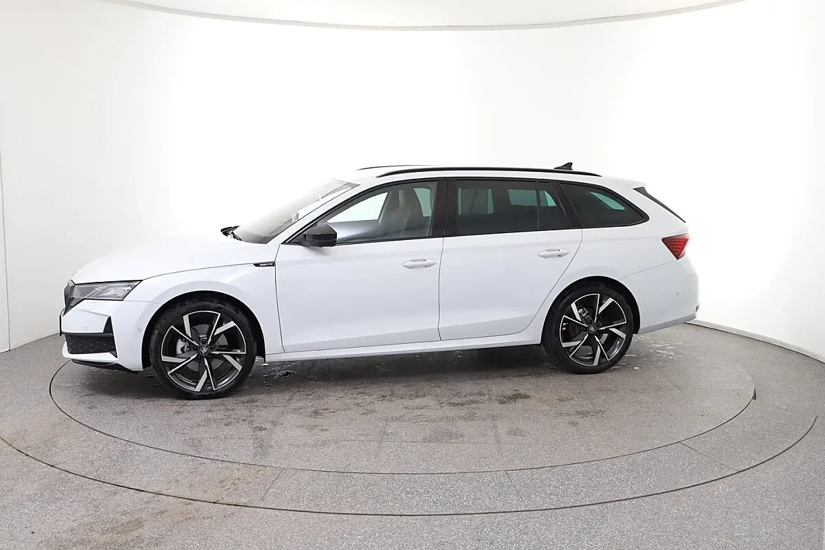 Skoda Octavia 2026 photo 2