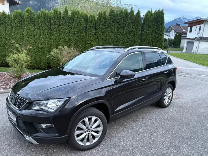 Seat Ateca 2016 photo 2