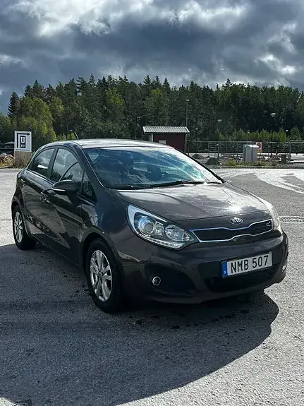Kia Rio 2013 photo 3