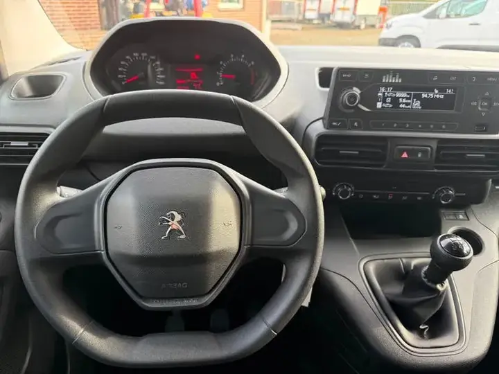 Peugeot Partner 2019 photo 3
