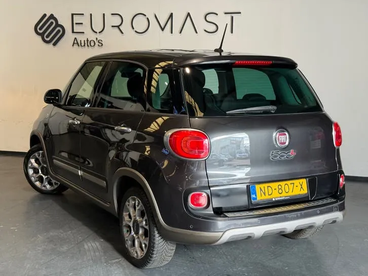 Fiat 500L Trekking 2017 photo 3