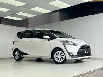 Toyota Sienta 2017 photo 5