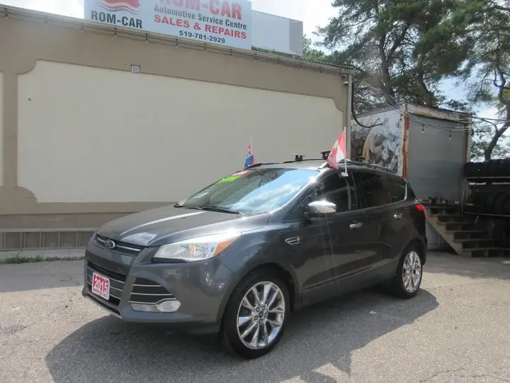 Ford Escape 2015 photo 3