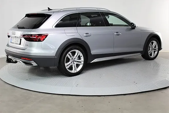 Audi A4 Allroad 2023 photo 2