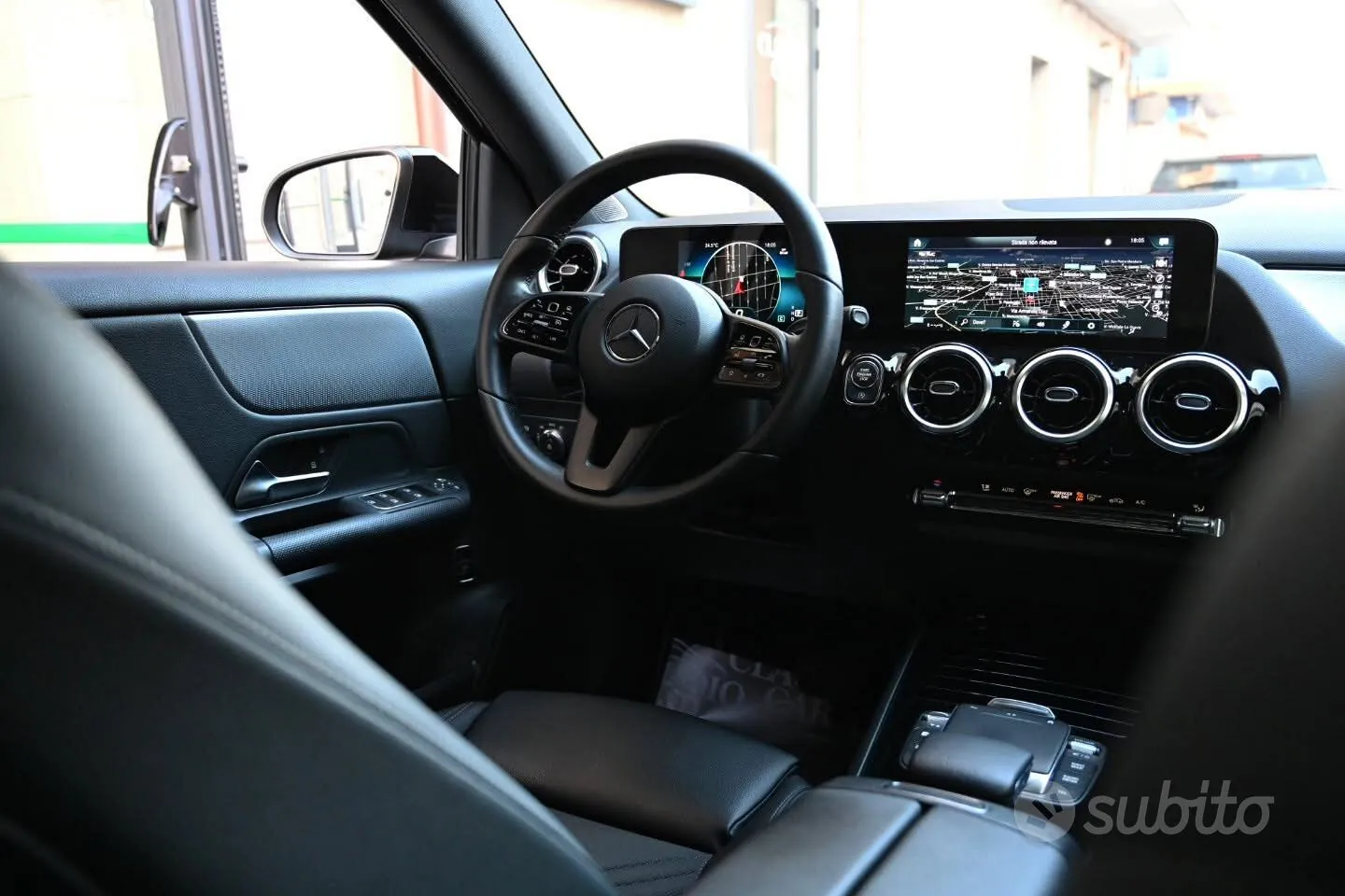 Mercedes-Benz Gla 2022 photo 2