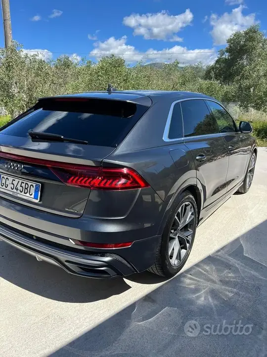 Audi Q8 2022 photo 5
