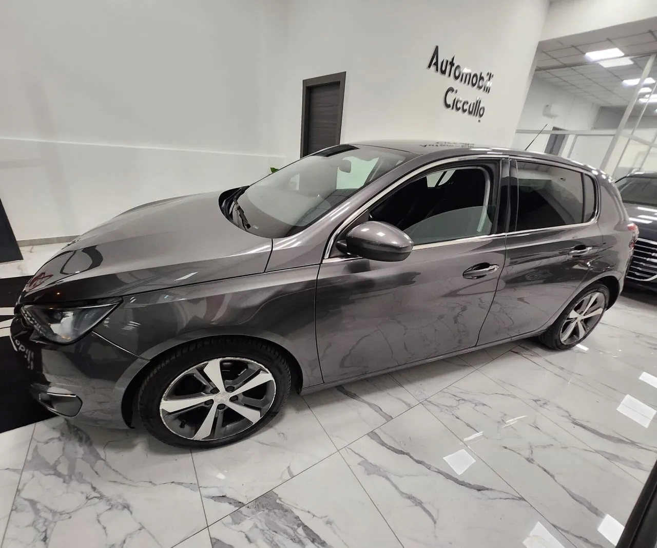 Peugeot 308 2017 photo 5