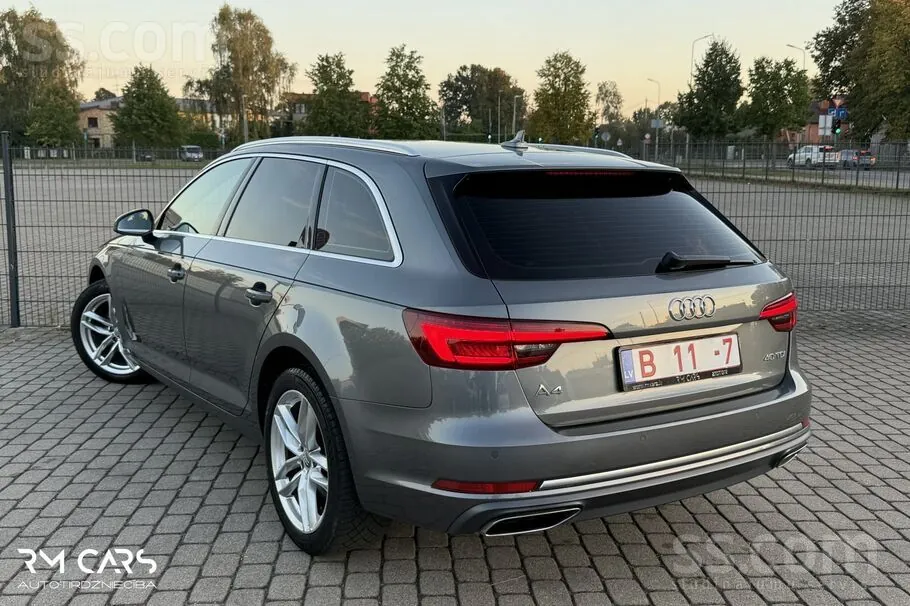 Audi A4 2019 photo 3
