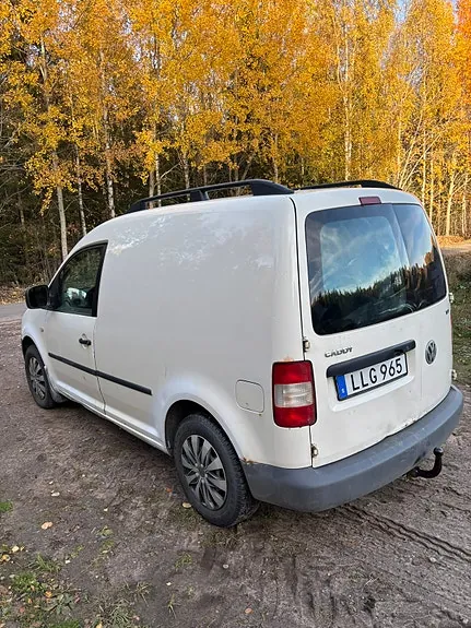 Volkswagen Caddy 2009 photo 2