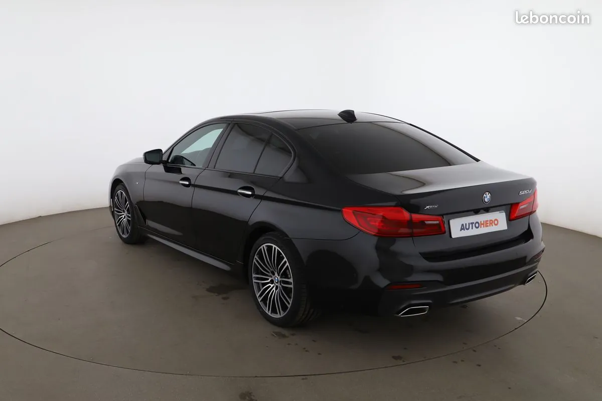 BMW 5 Series 2018 photo 2