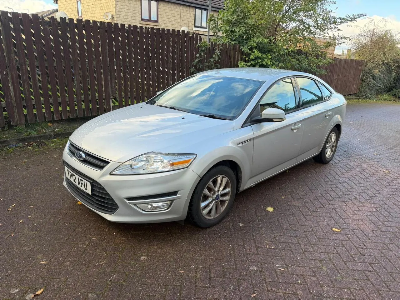 Ford Mondeo 2012 photo 2