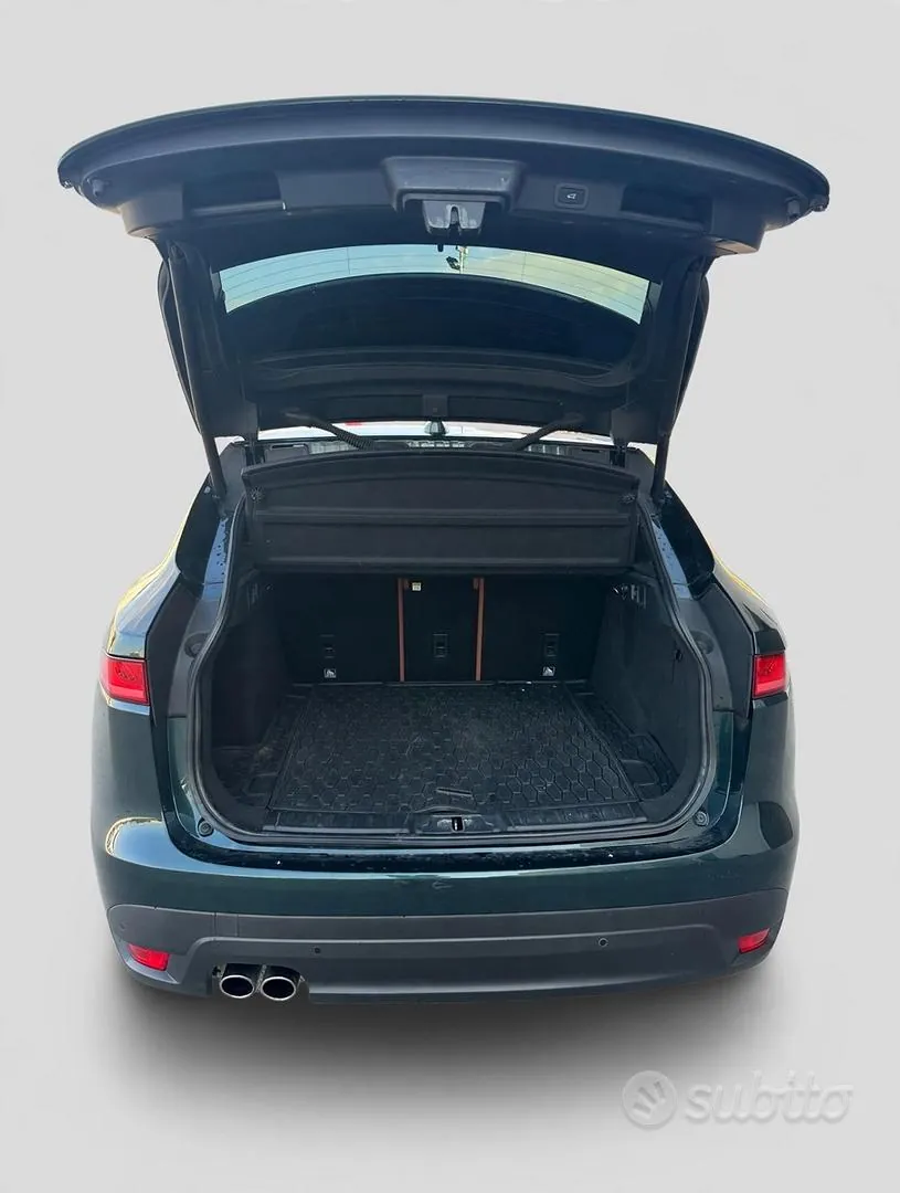 Jaguar F-Pace 2016 photo 5