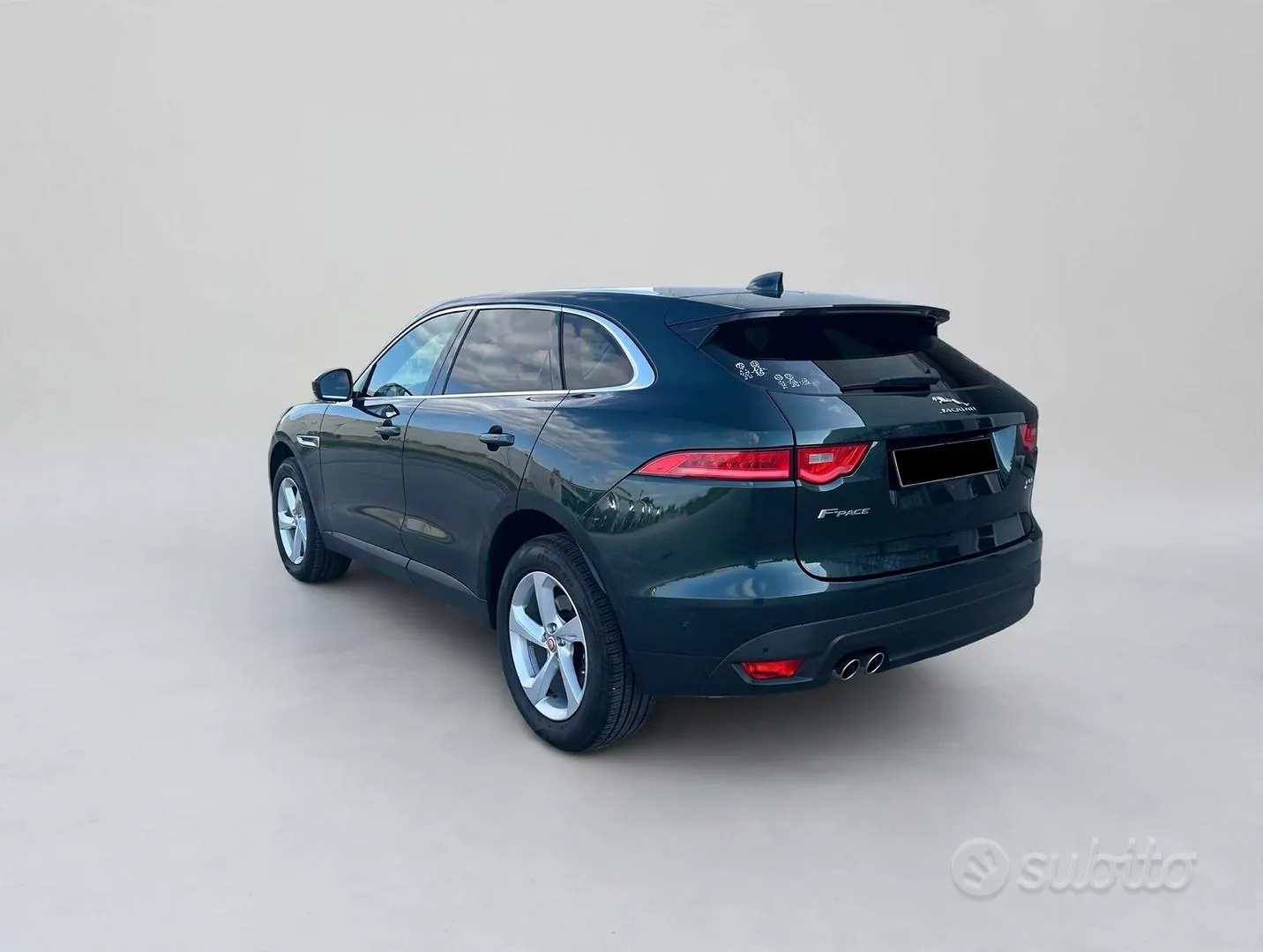 Jaguar F-Pace 2016 photo 2